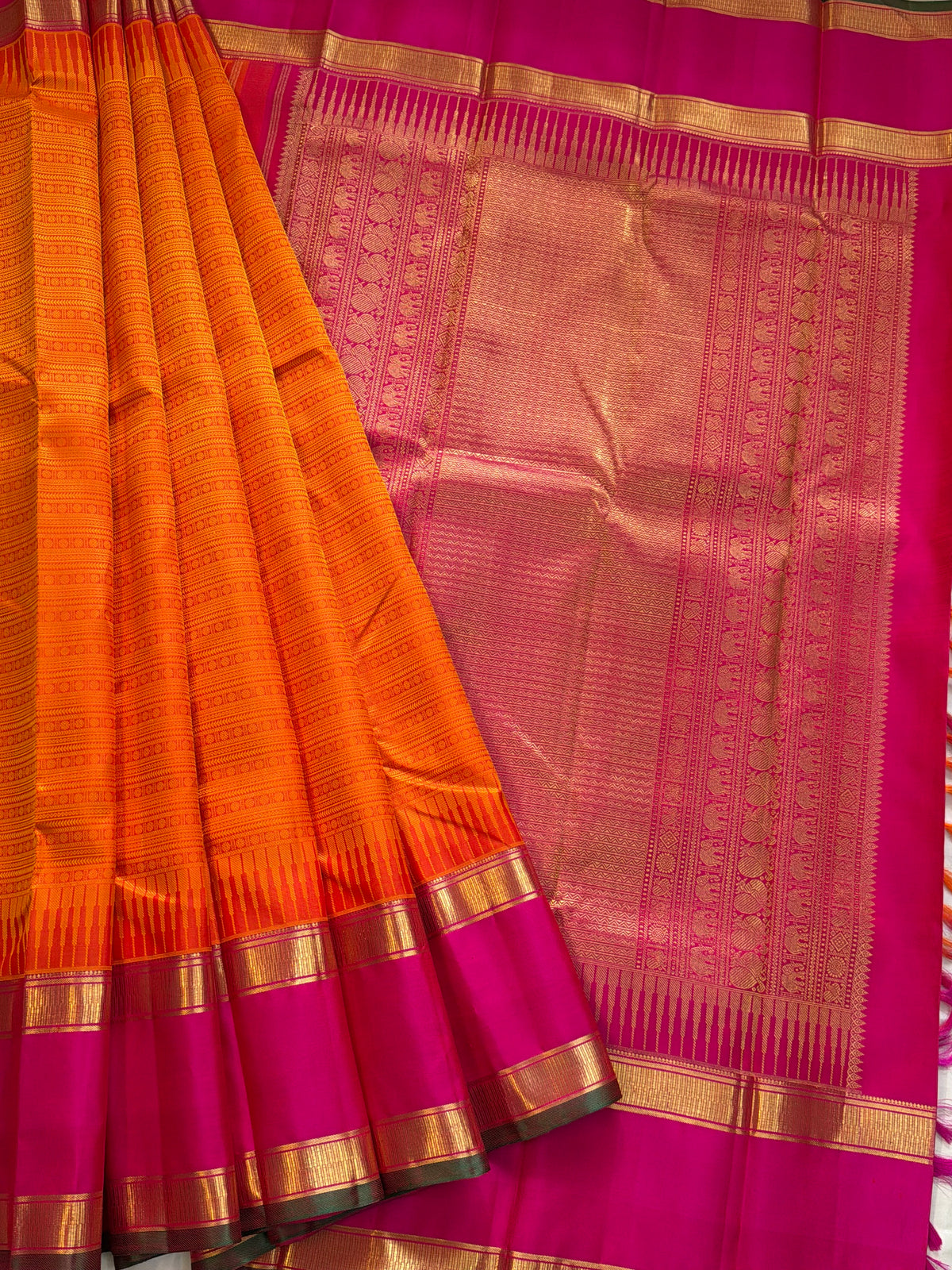 Varisapet orange / pure Zari Kanjipuram silkCLSA10617