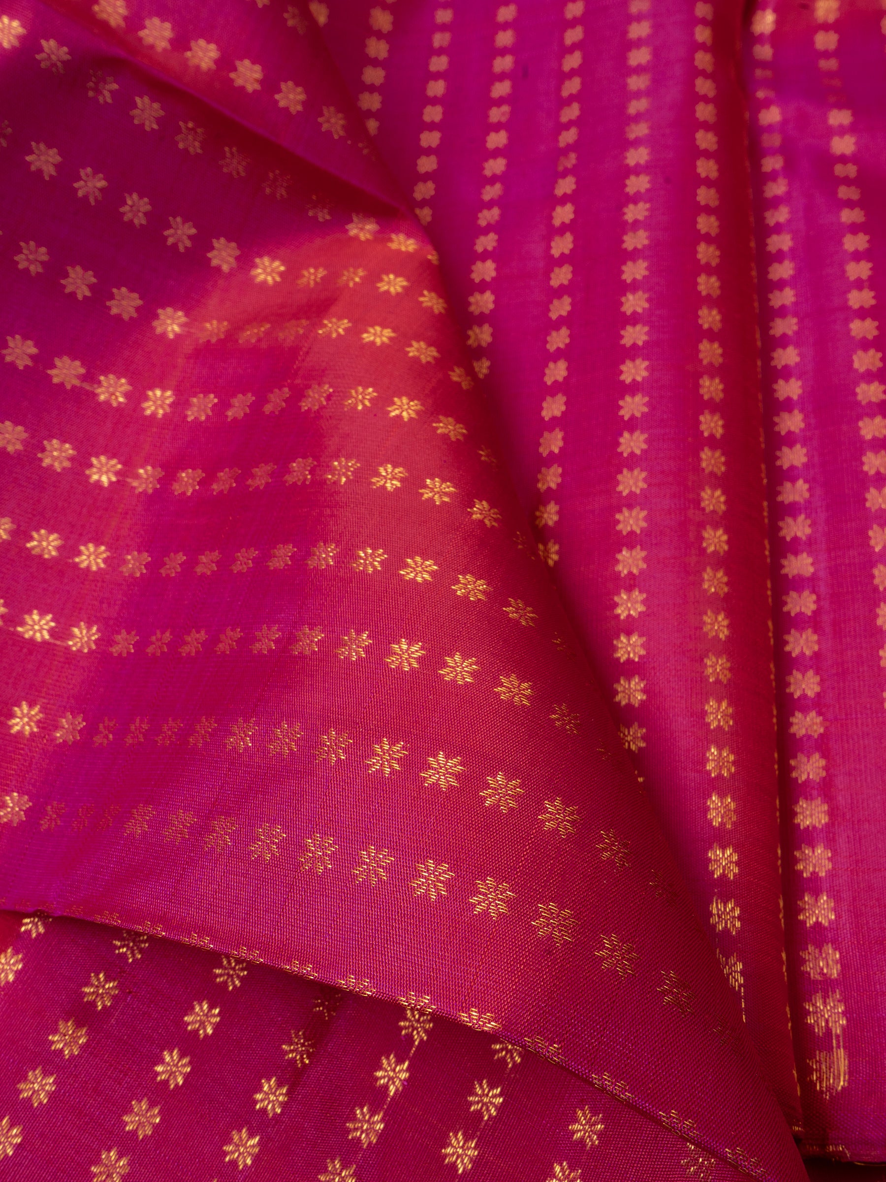 Pink zari butta / Blouse fabric