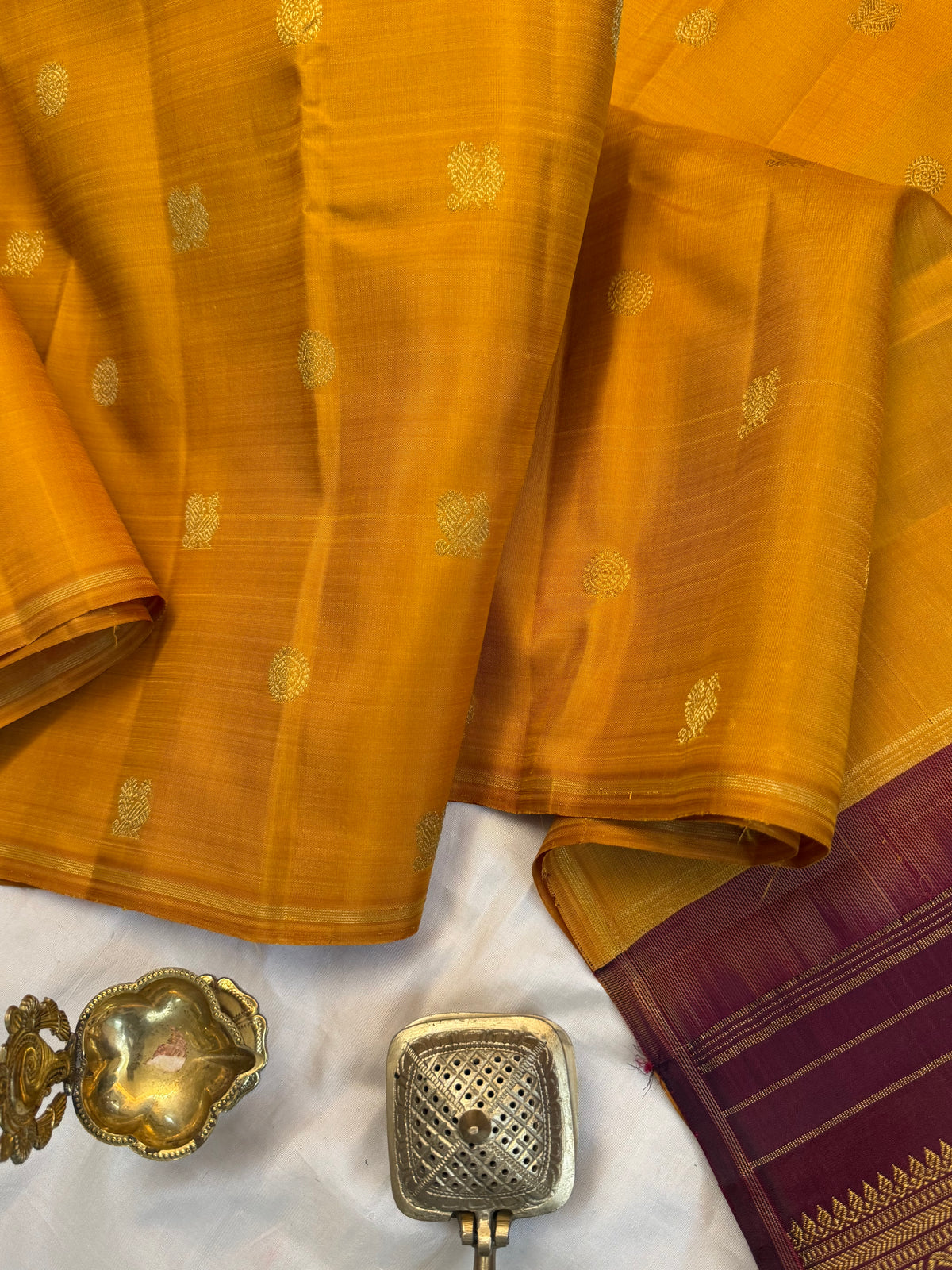 Mustard yellow with Annam chakram pure zari butta/kanjipuram silk saree clsa 13054