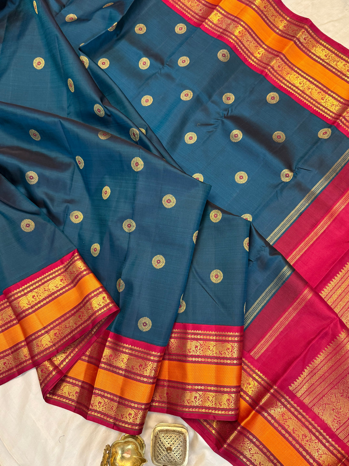 Mayilkazhuthu chakram butta with Meenakari work Korvai pure zari/kanjipuram silk saree 10968