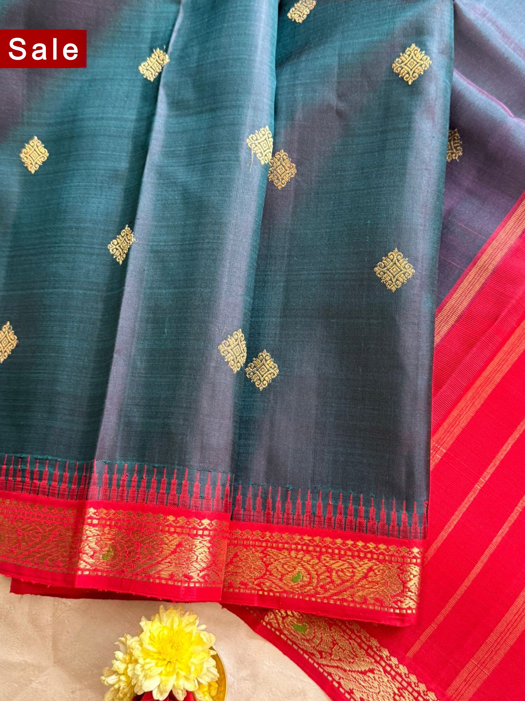 Dark green and red (manga and killi meenakari border) kai korvai / kanjipuram silk